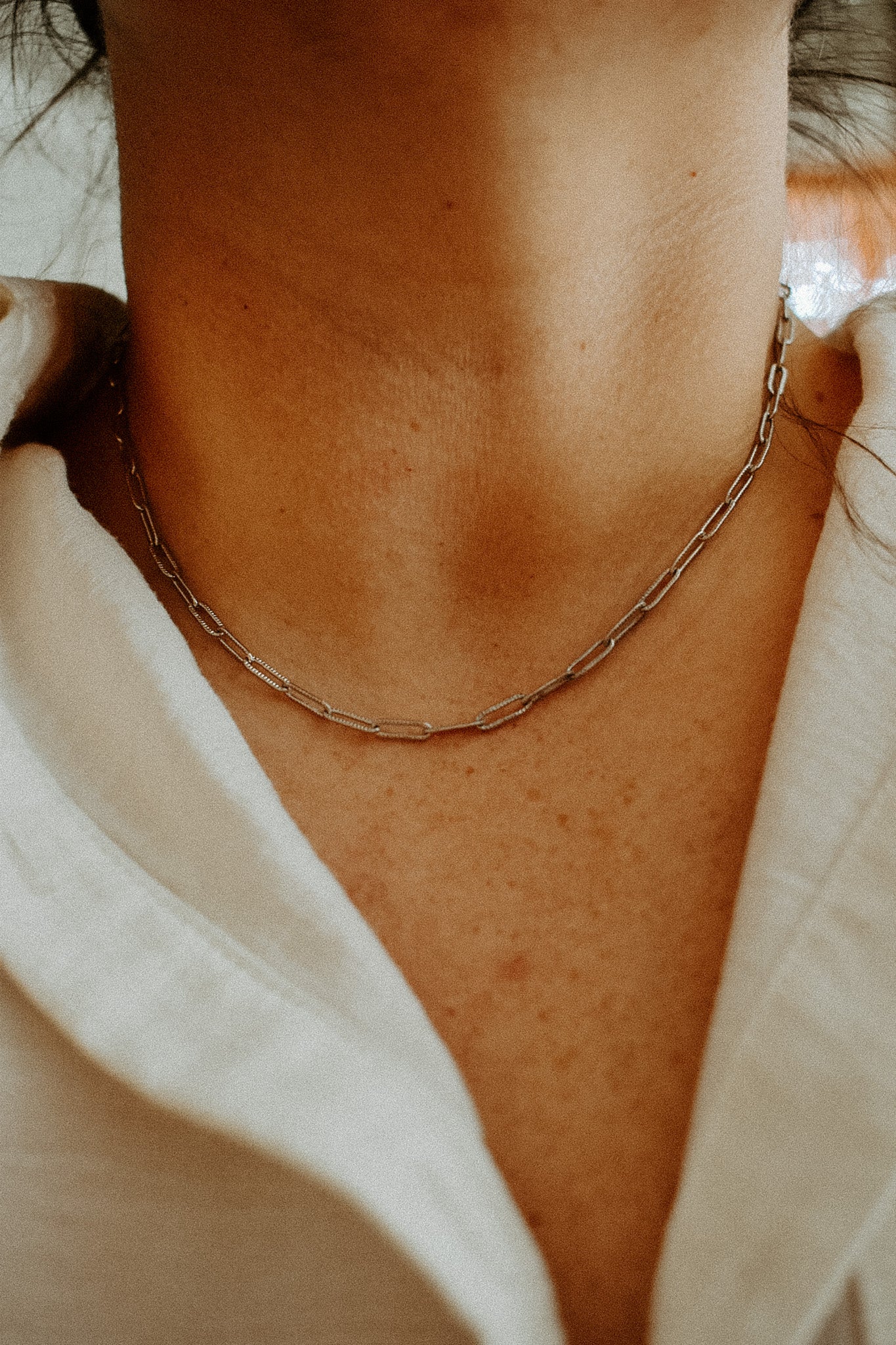 Textured Paper Clip Chain