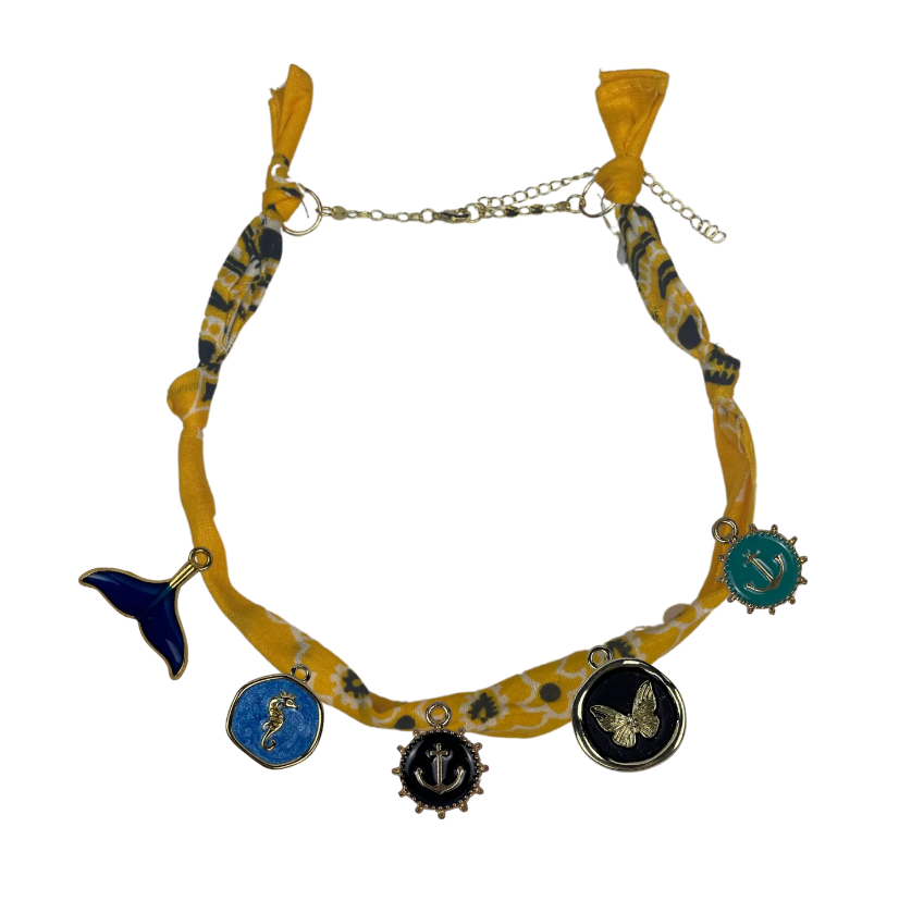 Bandana Necklace Five Charms