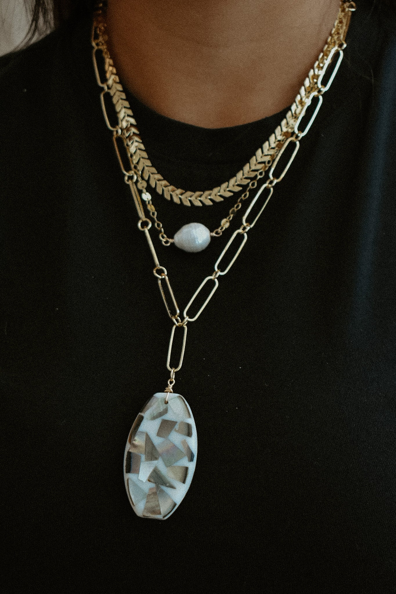 The Soft Glow Necklace