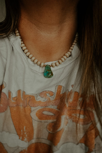 The Wander Inn Necklace