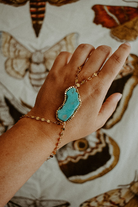 The Sol Hand Chain