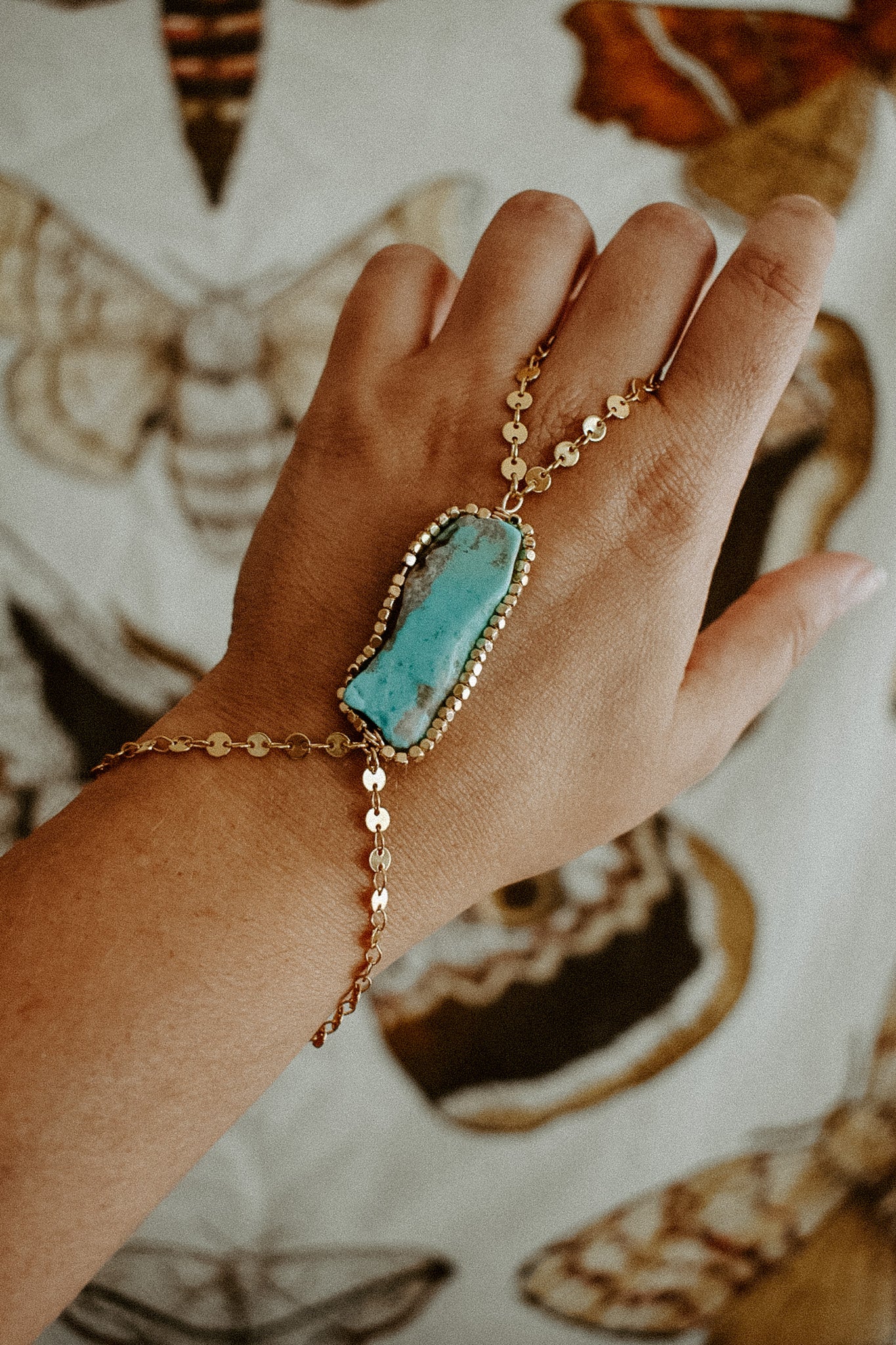 The Sol Hand Chain