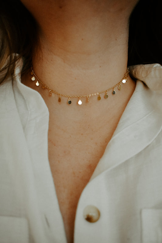 The Sunny Choker