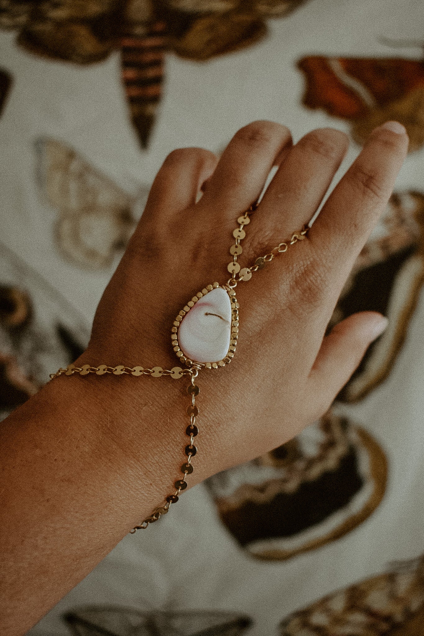 The Sol Hand Chain