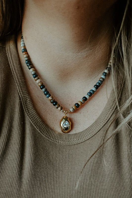 Black Sand Beach Necklace