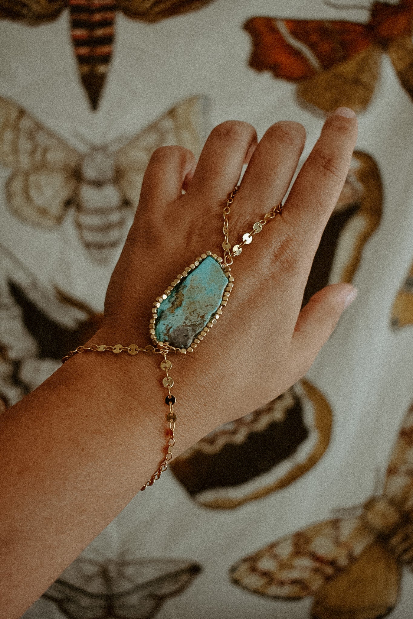 The Sol Hand Chain