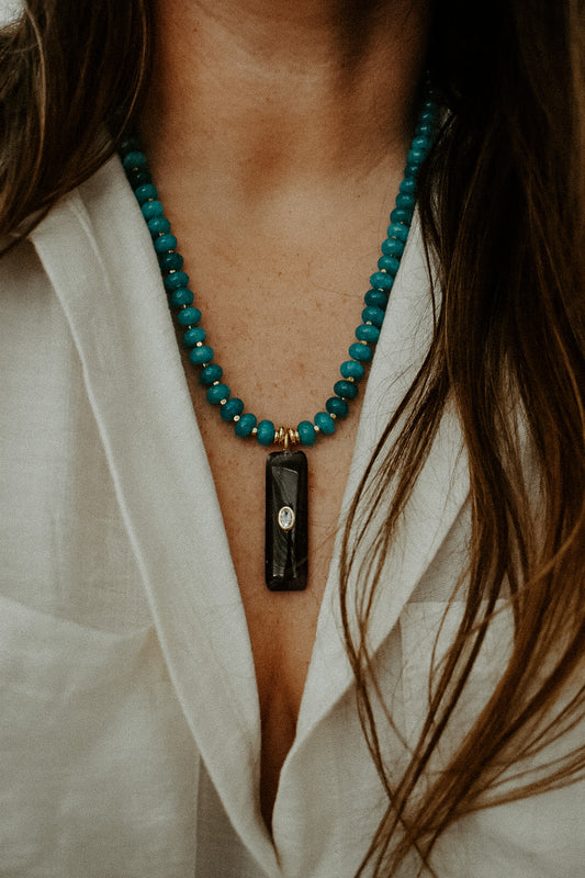 The Mirage Necklace
