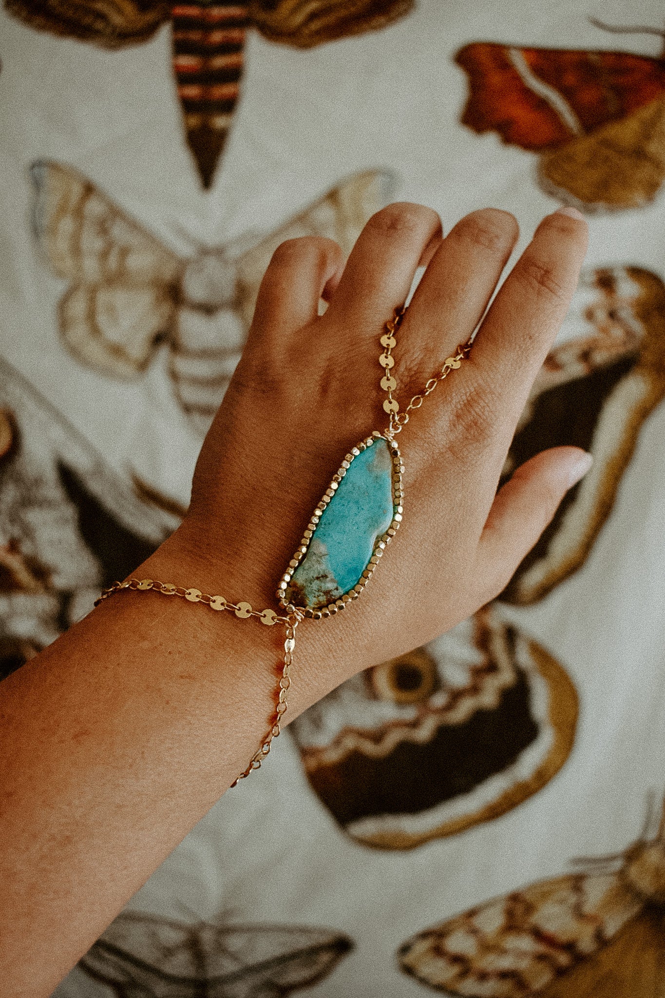 The Sol Hand Chain