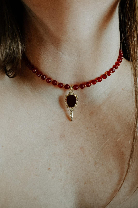 The Reflection Choker