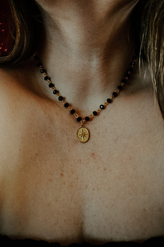 Velaris Necklace