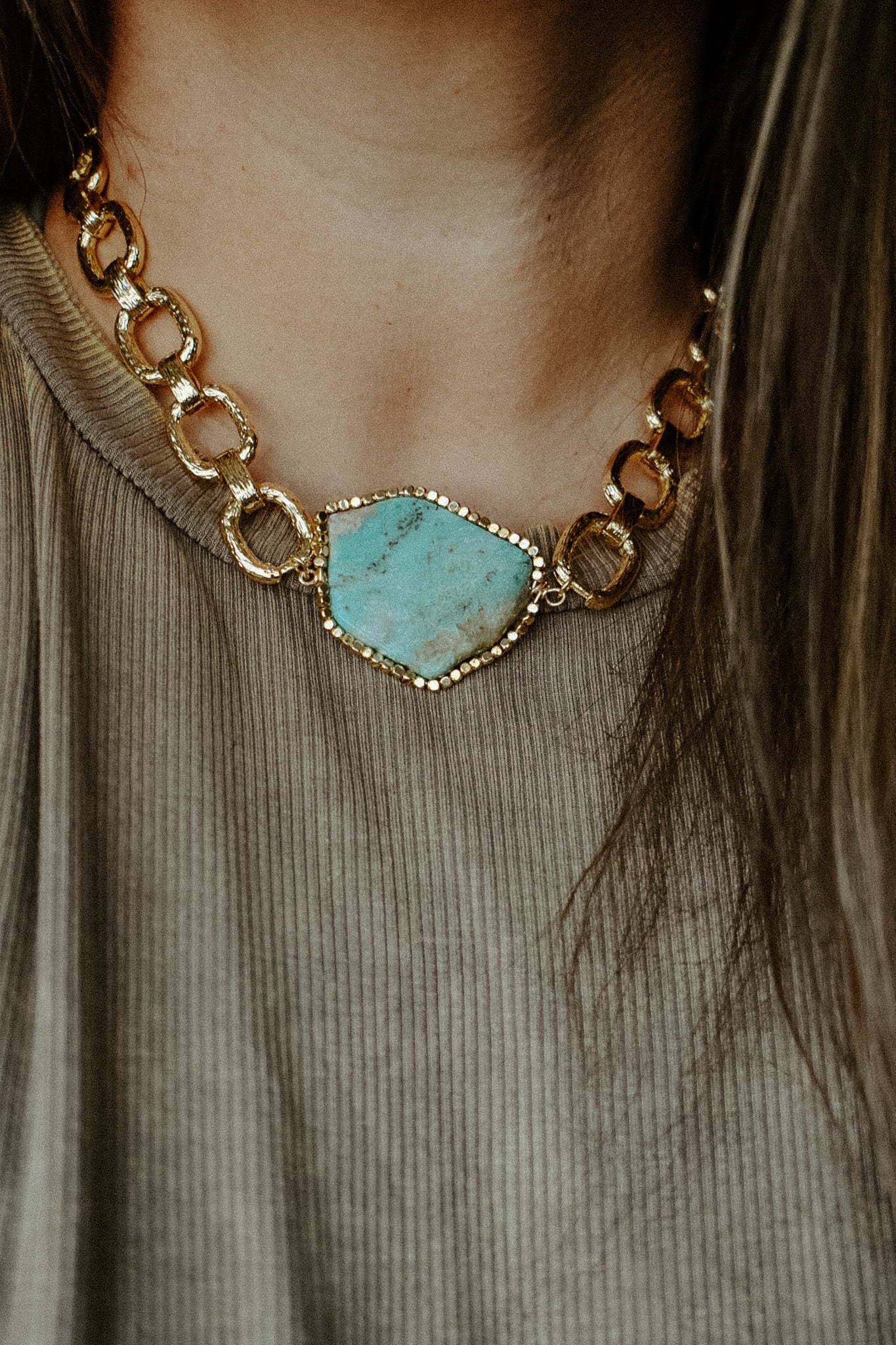 Wild Glow Necklace