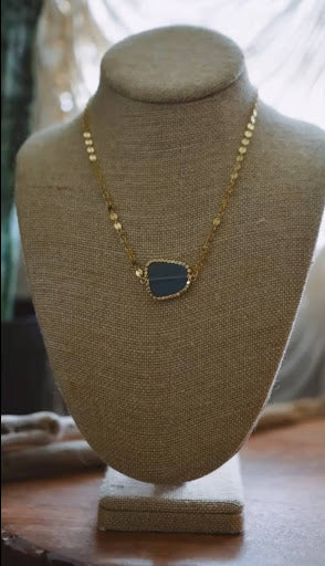 The Cove Necklace